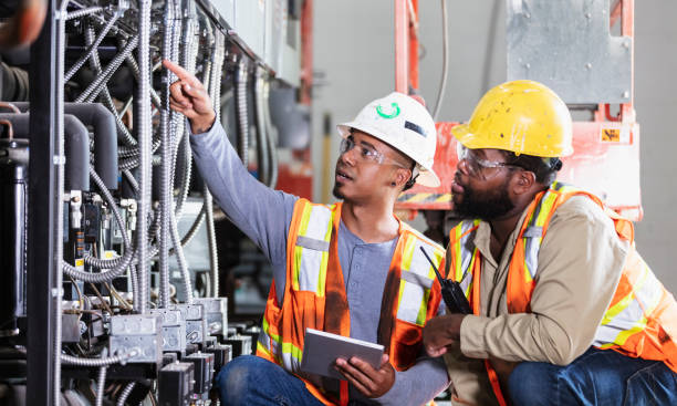  Collinsville, CT Electrician Pros